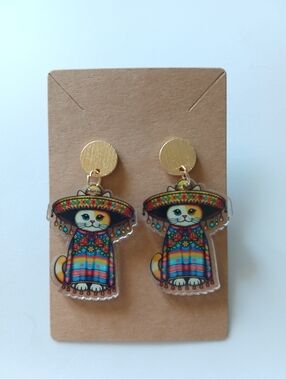 Fashion Jewelry Multicolor Cat in Sombrero Drop Earrings